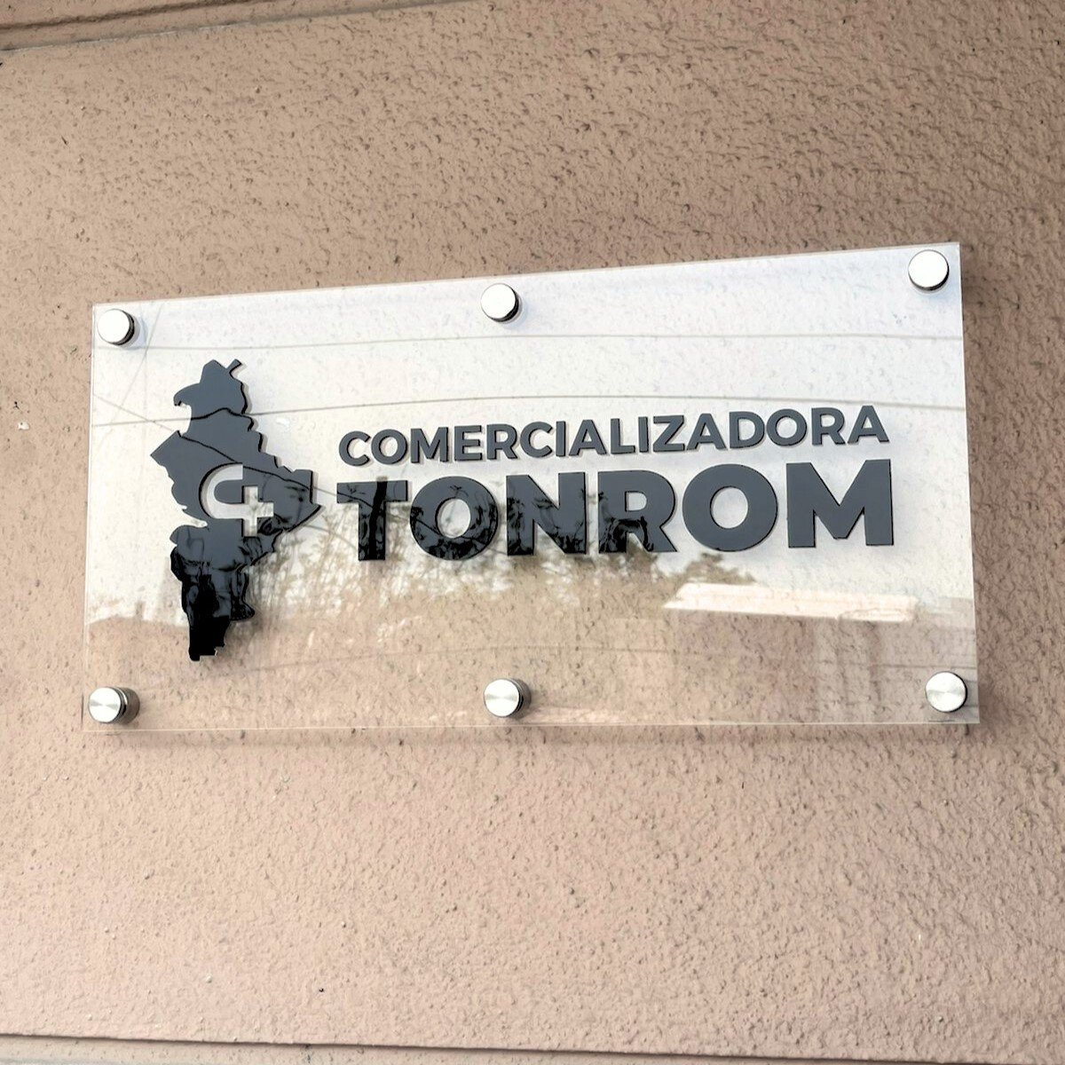 anunciosluminosos-letrerosacrilico-señaletica-letras3d-letras2d-anunciatemty-publicidadmty-anunciosmty-anuncate-señaleticaempresarial-letreros-brandingespacial (24)